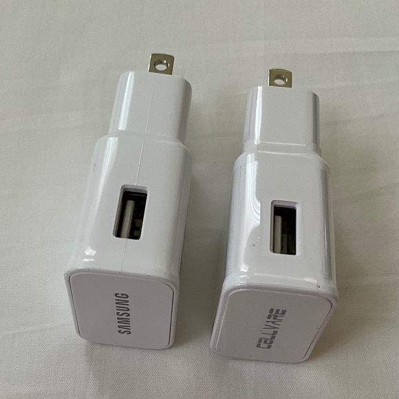 Two Lightning Charging Blocks USB - Picture 3 of 3